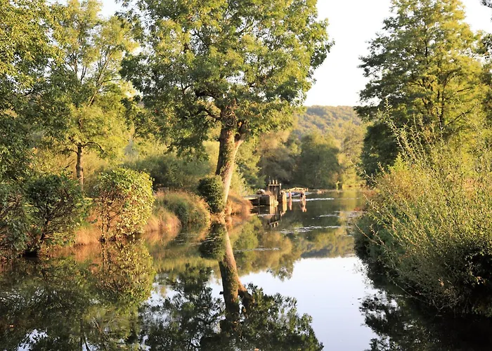 Le Moulin De Villiers Bed & Breakfast 3*